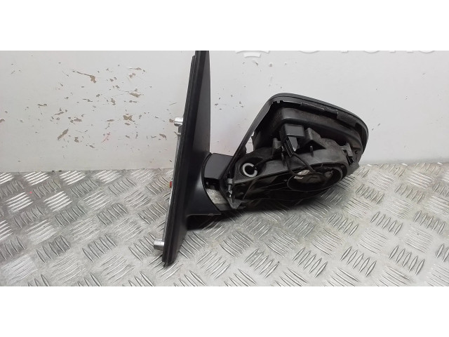 Боковая подушка безопасности    BMW X5 F15