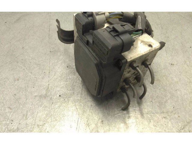 Блок АБС 4454053010 Lexus IS 200-300 1999 - 2005 года