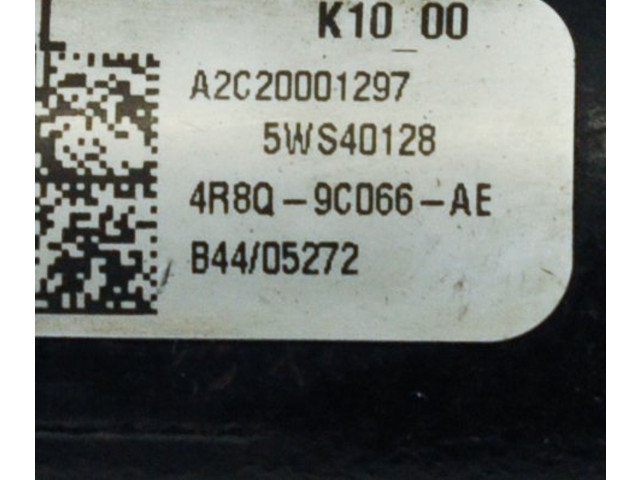 Топливная рампа 4R8Q9CD66AE Jaguar XF X250 для двигателя AJD