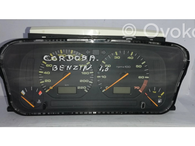 Панель приборов 87001323, 88311235 Seat Cordoba (6K)