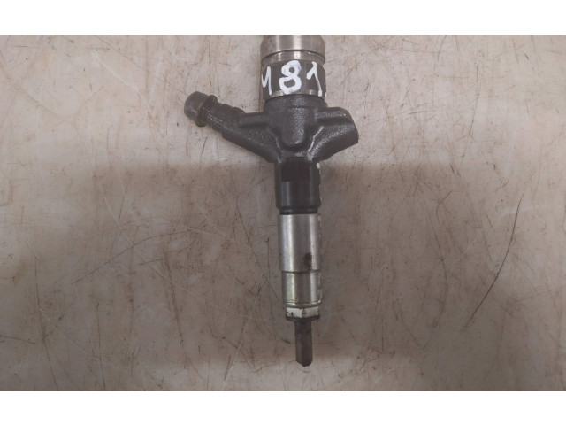 Форсунка 6613AA030 Subaru Forester SH