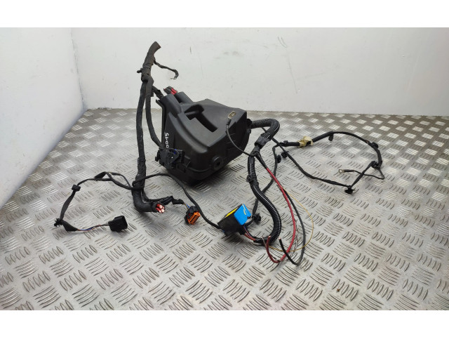 Блок предохранителей    Renault Express    