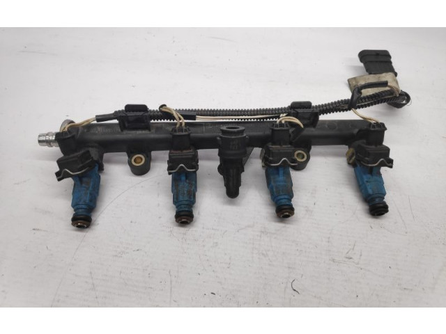 Vstřikovací lišta IW057 Fiat Punto (176)