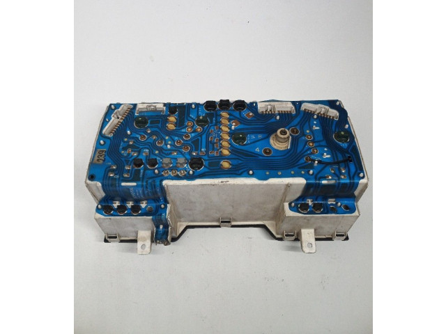 Přístrojová deska Toyota Hiace (H50, H60, H70) 1982 8310095P39, 69160-210