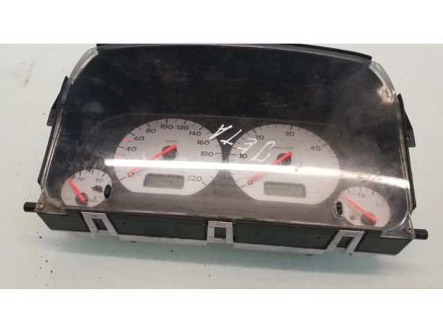 Панель приборов 1H0919864R   Volkswagen Vento       