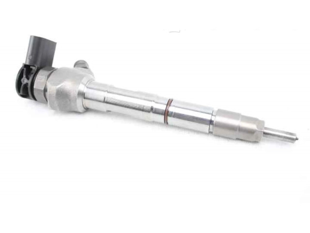 Форсунка 05L130277E    Skoda Octavia Mk4   