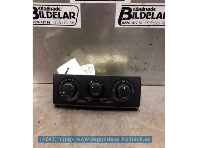 Блок управления климат-контролем    Skoda Fabia Mk2 (5J)