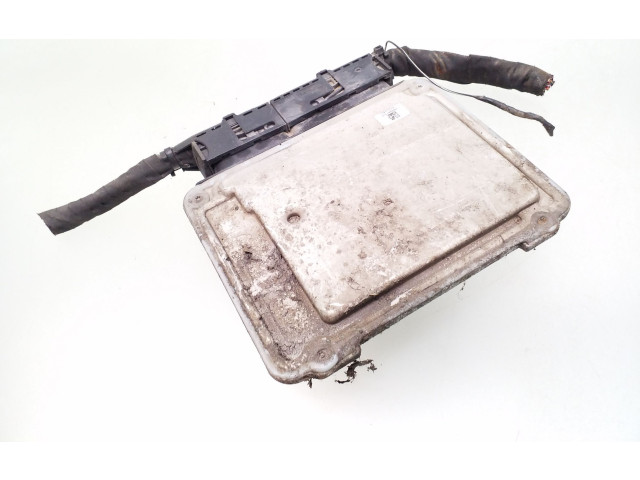 Блок управления двигателя 03G906021NK, 0281013440   Volkswagen PASSAT B6