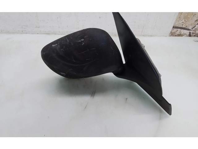 Zpětné zrcátko Nissan Serena 1996