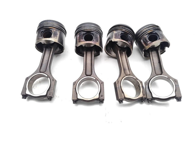 Píst N47D20A BMW 1 E81 E87 N47D20A;N47D20C