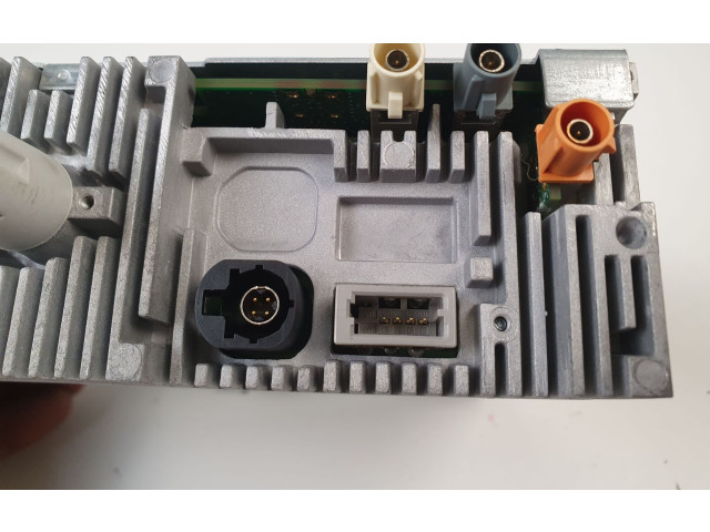 Радио/ проигрыватель CD/DVD / навигация 9811066480 Peugeot 208