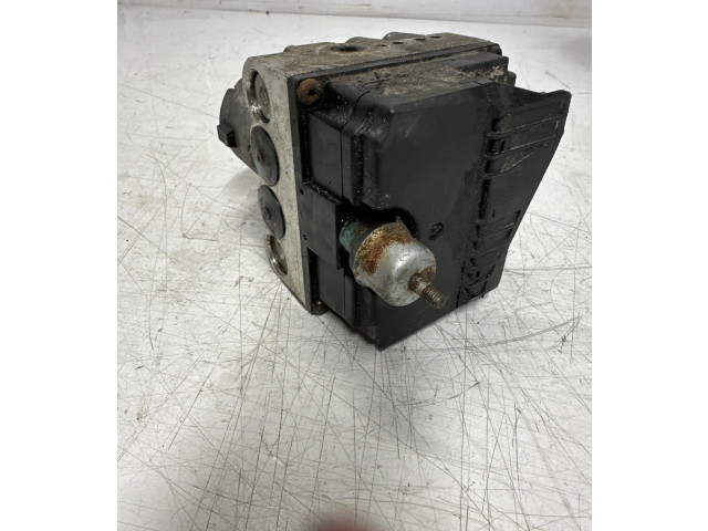 Jednotka ABS 8D0611111 Audi A6 S6 C4 4A 1994