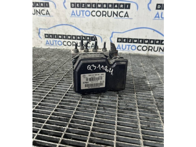 Блок АБС 5N0614109AG, 54085768J Audi Q3 8U 2011 - 2016 года