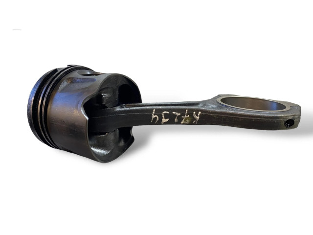 Píst M642, OM642 Mercedes-Benz S W221 pro naftový motor 3.0 OM 642.930 CDi