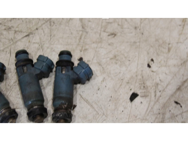 Форсунка     Subaru Forester SG   