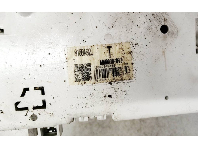 Панель приборов 8100a929, a5007040108 Mitsubishi Colt