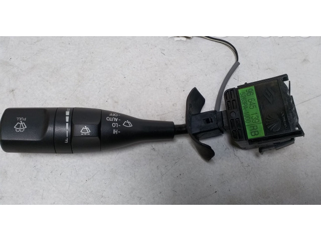 Ручка стеклоочистителей 96645139, 5083301240   Chevrolet Epica