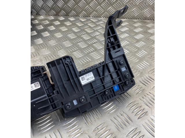   Pojistková skříňka A1665409315   Mercedes-Benz GLE (W166 - C292) 2017