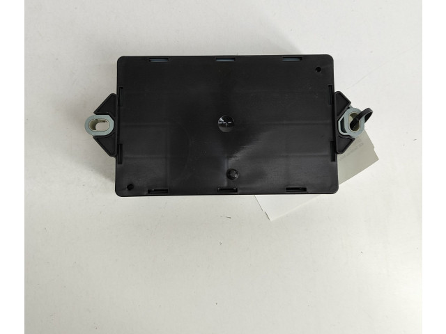 Блок предохранителей CPLA14Q073AA Jaguar XE