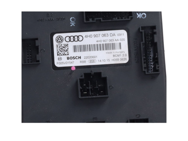 Pojistková skříňka Řídící jednotka BSM 4H0907063DA Volkswagen Touareg II 2015