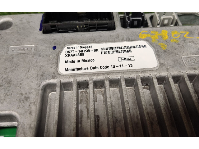 Дисплей    DS7T14F239BR, DS7T18B955FB   Ford Fusion II