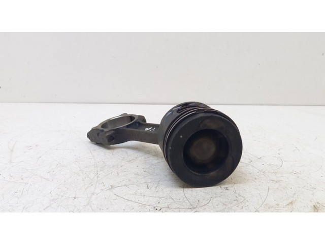 Píst 07657H Mercedes-Benz Citan W415 pro naftový motor 1.5