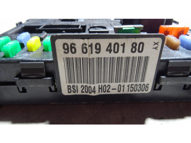 Блок предохранителей 9661940180 Citroen C4 I