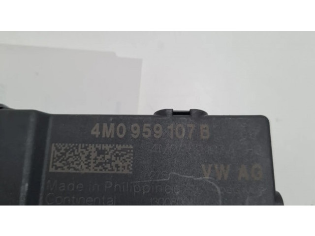 Блок управления крышки багажника