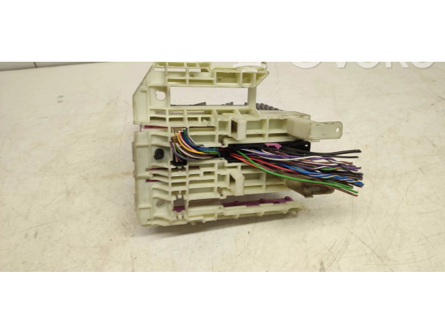 Блок управления двигателя 0281001776, 28SA4018 Volvo V70