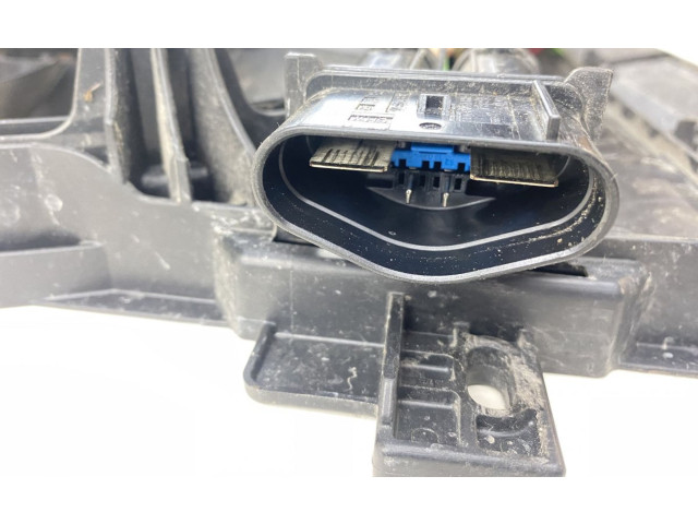 Вентилятор радиатора     5WA121203T, 5WA121203T    Skoda Superb B8 (3V) 