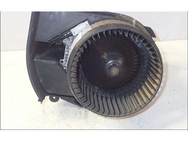 Вентилятор печки       Citroen C8