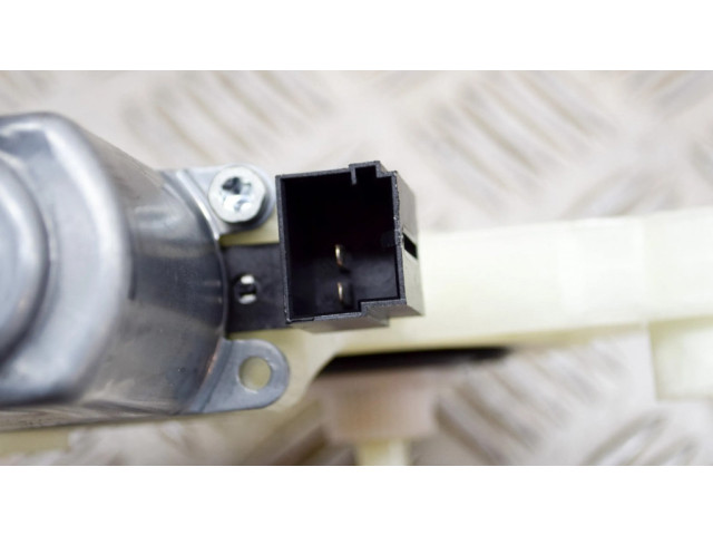 Передний двигатель механизма для подъема окон