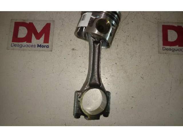 Píst    Seat Leon (1P)     