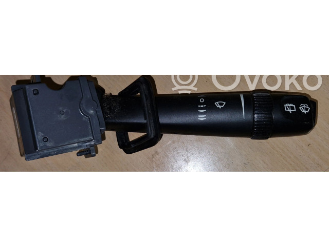 Ручка стеклоочистителей 8691545   Volvo V70