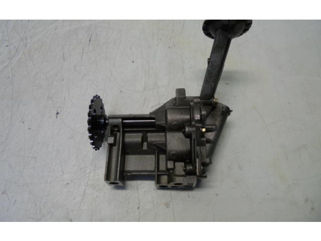 Масляный насос     Renault Clio I 