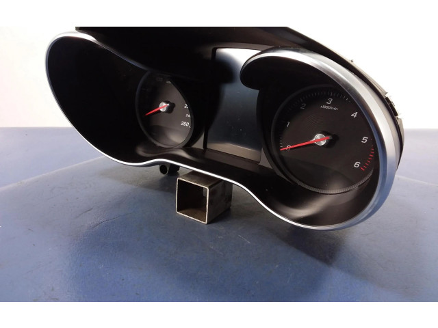 Přístrojová deska Mercedes-Benz GLC X253 C253 2018 A2539005204, A2539005204