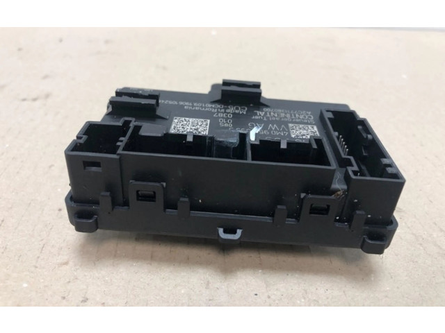 Блок управления центрального замка 4M0959593M, 4M0959593M Audi e-tron