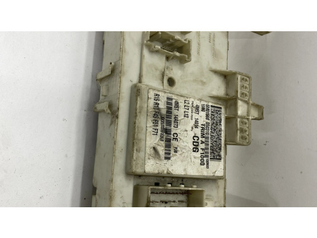 Блок предохранителей 5M01568, 050310   Ford Focus    