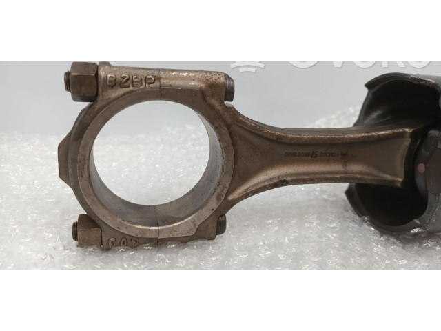  Поршень с шатуном  9812818680  Ford Kuga I  