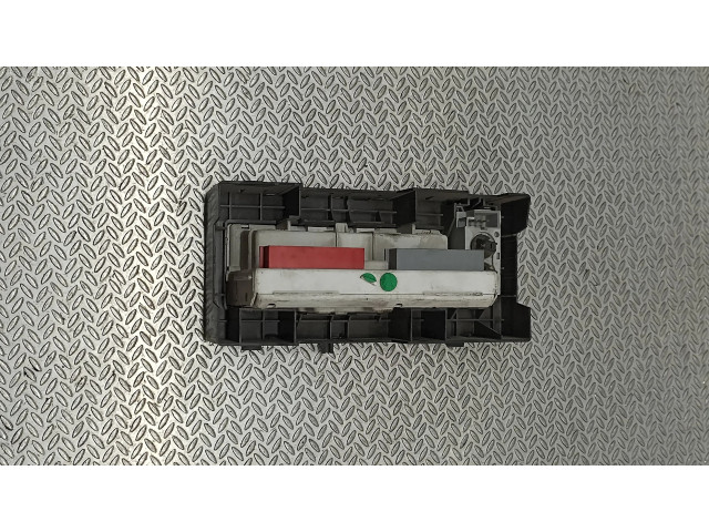 Дисплей    P8200166237   Renault Vel Satis