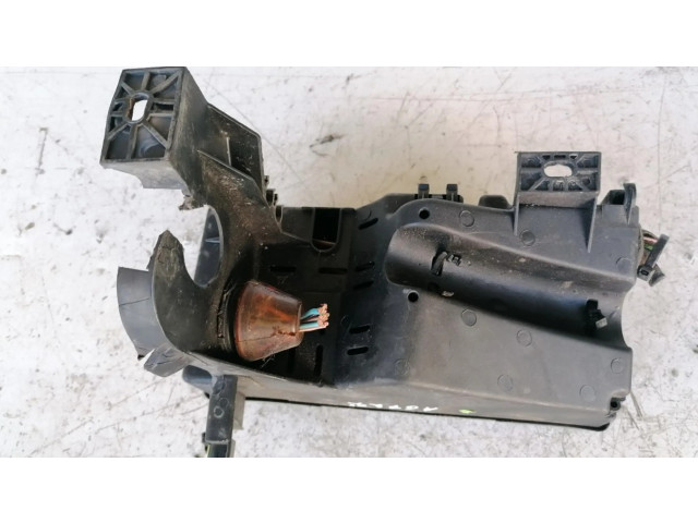 Блок предохранителей  1478069080   Peugeot Expert    