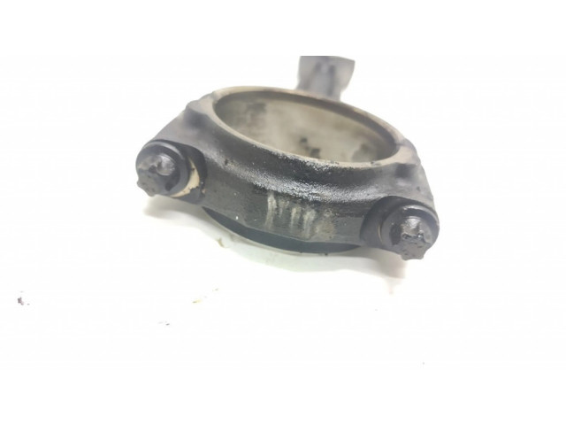 Поршень с шатуном 3.2L DOHC MPI Petrol I6 Land Rover Freelander 2 - LR2