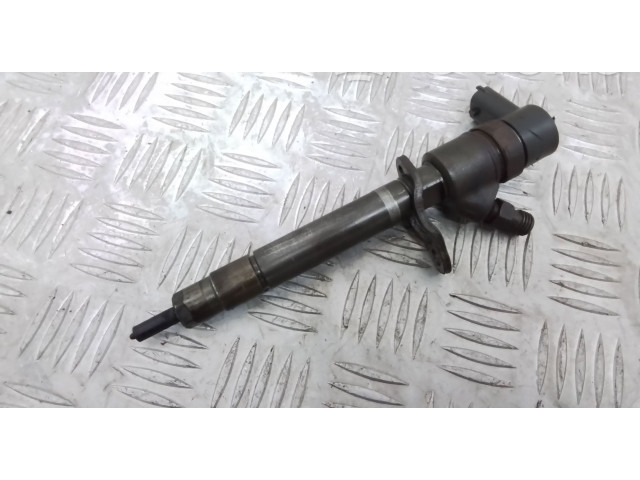 Форсунка 30777526    Volvo V70   