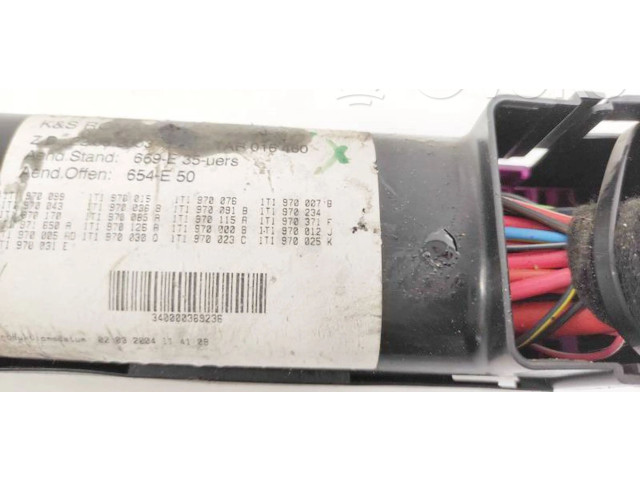 Блок предохранителей  1T1970076, 1T1970091B   Volkswagen Touran I    