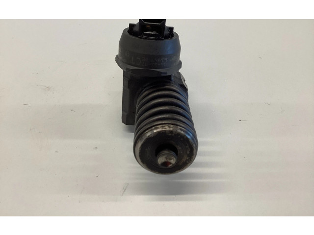 Vstřikovač 038130073BP Volkswagen Polo IV 9N3