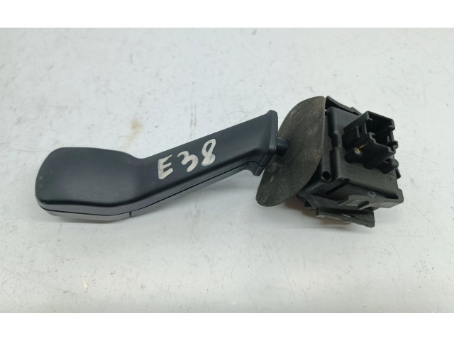 Модуль управления BSM 8352172   BMW 7 E38    