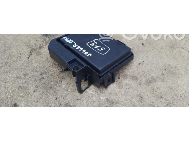 Блок комфорта 284B76520R Dacia Jogger