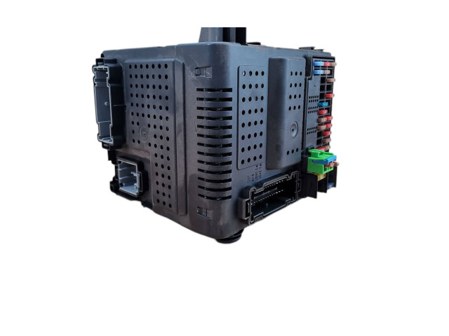 Блок предохранителей 30728539, 12243769   Volvo XC90    