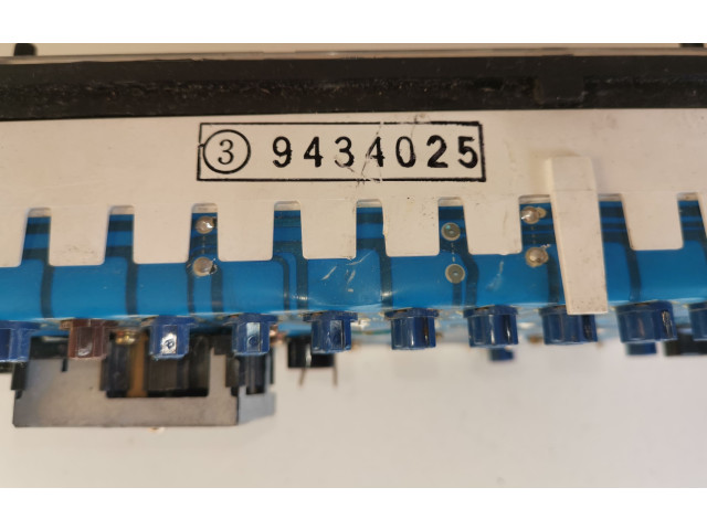 Панель приборов 9434025   Volvo 940       