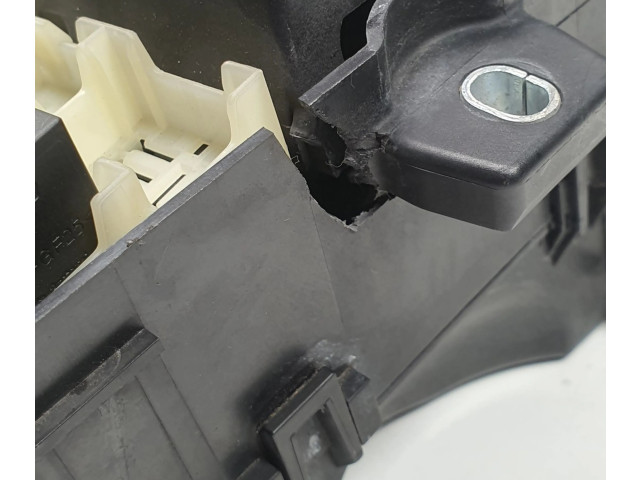 Блок предохранителей 518818000 Volvo C70